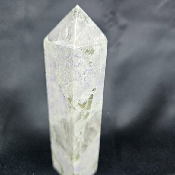 Green & Purple Jade Tower - Picture 3 of 10
